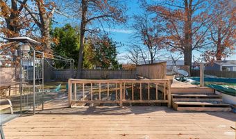 16 N Rose St, East Providence, RI 02914