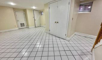 2701 13TH St S, Arlington, VA 22204