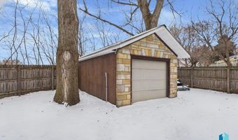 318 Elm Ave, Baltic, SD 57003