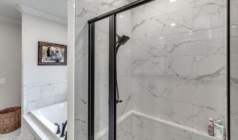 836 Long Leaf Cir, Brandon, MS 39042