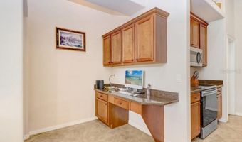 6803 CROMWELL GARDEN Dr, Apollo Beach, FL 33572