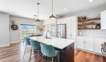 4585 SE 35th Ct, Des Moines, IA 50320
