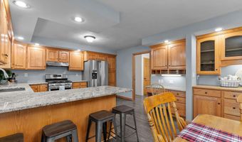 N371 FIELDSIDE Lane, Appleton, WI 54915