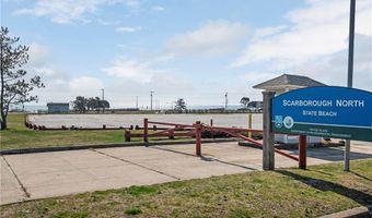 64 Burnside Ave, Narragansett, RI 02882