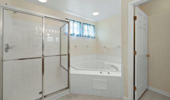 10 Butternut Ln, Bayville, NJ 08721