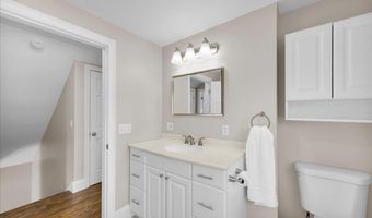 153 Cedar St, Belfast, ME 04915