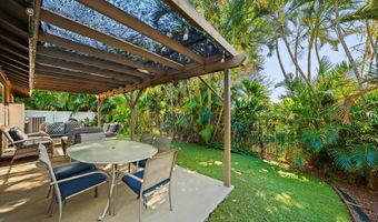 214 Kauhaa St, Kihei, HI 96753