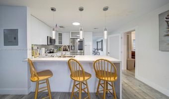 1070 NW 132nd St, North Miami, FL 33168