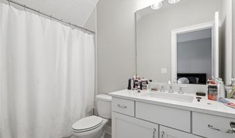 1012 Summit View Ln, Alpharetta, GA 30004