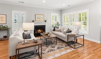 204 Wickford Ct 31, North Kingstown, RI 02852