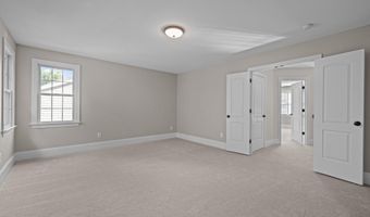 3005 Canopy Woods Dr, Apex, NC 27539