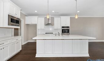 22920 Ledges Dr, Athens, AL 35613