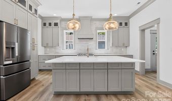 1617 Parson St, Charlotte, NC 28205