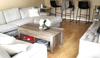 213 W 6th St 213, Boston, MA 02127