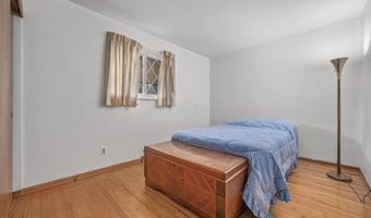 5668 Crawford Dr, Columbus, OH 43229