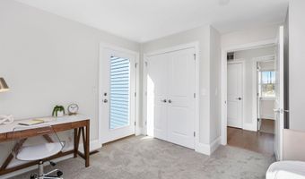 137 County Rd, Amherst, NH 03031