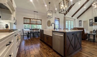 3703 H E Johnson Rd, Alvaton, KY 42122