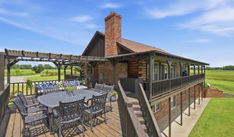 631 W N 10th St, Baxter Springs, KS 66713