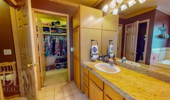 39 N 41st St N, Cody, WY 82414