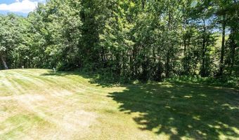 35 Chandler Dr, Atkinson, NH 03811