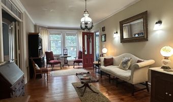 25 Grove St, Brandon, VT 05733