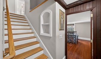 69 County Rd, Bourne, MA 02532