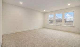 7946 Snow View Dr SE, Alto, MI 49302