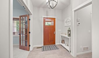 15858 Drawstone Trl, Apple Valley, MN 55124