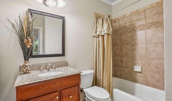 12516 Darvish Ln, Alpharetta, GA 30005
