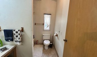 2151 THREE LAKES Rd #6, Albany, OR 97322