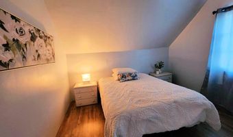 423 Hammond St, Bangor, ME 04401