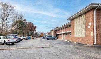 1119 E ALGONQUIN Rd 11, Arlington Heights, IL 60005