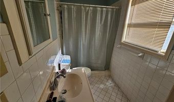 2027 JACKSON St, Alexandria, LA 71301