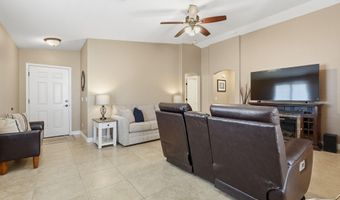 3180 E GLENEAGLE Dr, Chandler, AZ 85249