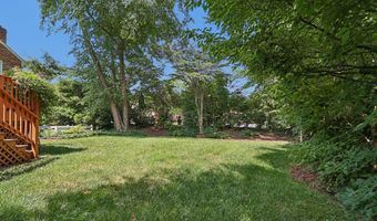 5719 NEWINGTON Rd, Bethesda, MD 20816