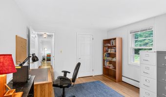 437 Lovely St, Avon, CT 06001