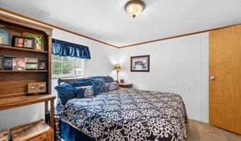 976 Vinegar Hill Rd, Bedford, IN 47421