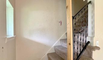 3351 Eakin Rd, Columbus, OH 43204