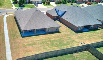 913 SW 141st St, Oklahoma City, OK 73170