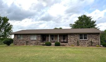 628 Tom White Rd, Big Sandy, TN 38221