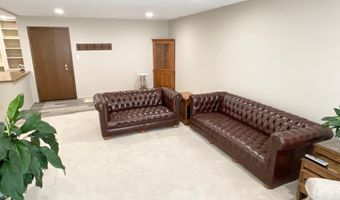 800 1st Dr NW 102, Austin, MN 55912