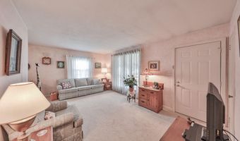 2883 W South St, Allentown, PA 18103