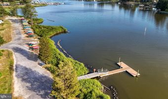 23207 BOAT DOCK Ct E, Lewes, DE 19958