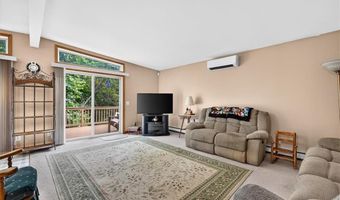 80 Old Shannock Rd, Charlestown, RI 02813