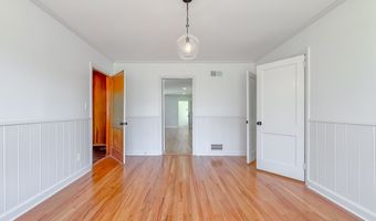 1107 Pine St, Bainbridge, GA 39819