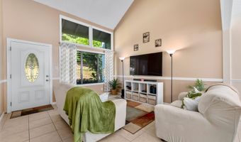 1090 Kumukumu St C, Honolulu, HI 96825