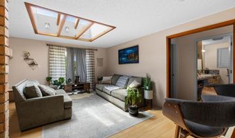 795 Oak Knoll Dr, Ashland, OR 97520