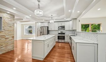 36 STRATFORD Ave, Aldan, PA 19018