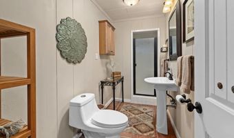 9865 Edgelake Dr, La Mesa, CA 91941
