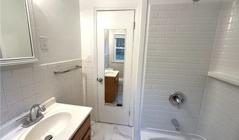 1381 Dover Ave, Akron, OH 44320